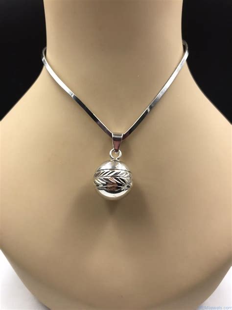 Vintage Sterling Silver Mexico V Torque Choker Collar Pendant Necklace