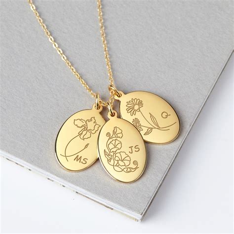grandkids birth flower necklace personalized mom necklace mothers
