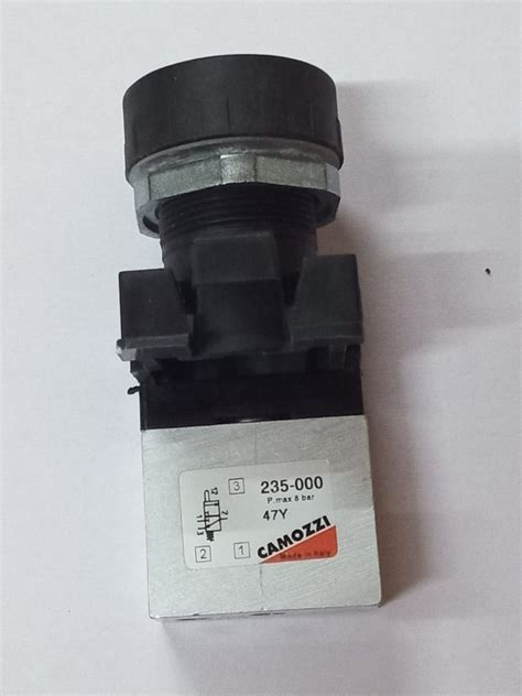 Aluminium Medium Pressure CAMOZZI PUSH BUTTON VALVE 235 000 For Air At