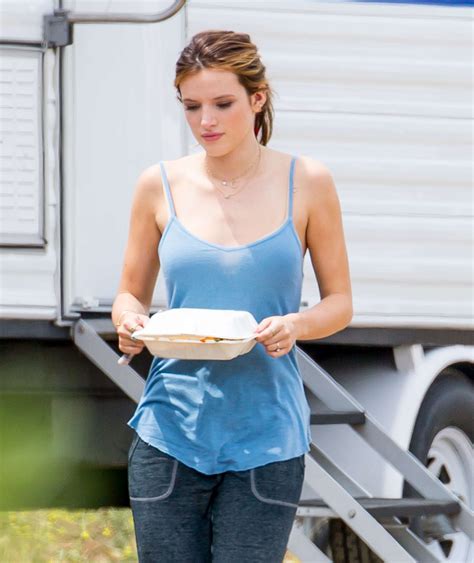 Bella Thorne On The Set Of You Get Me 01 Gotceleb