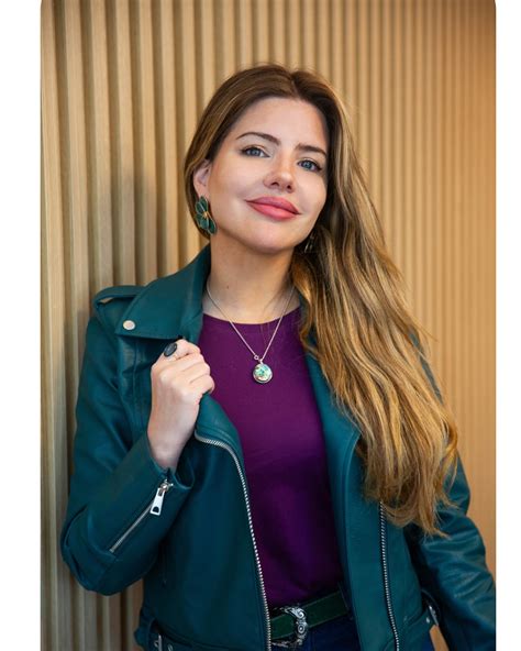 Maria Florencia Freijo | Cambiando de piel. Gracias @gasparkunis 📸 por