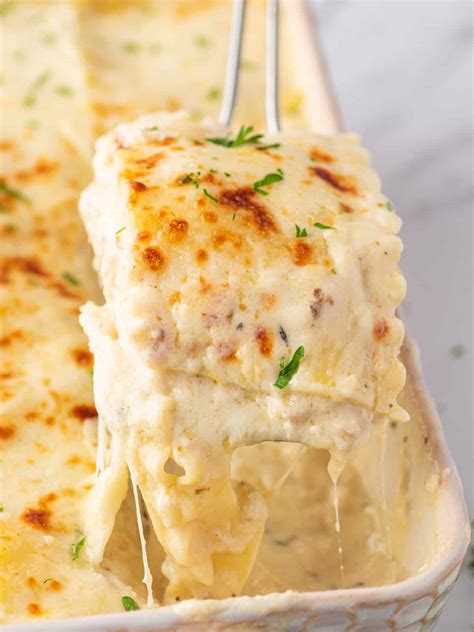 Creamy White Chicken Lasagna Recipe Cookin With Mima