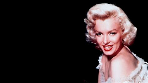 Marilyn Monroe Wallpapers 72 Images