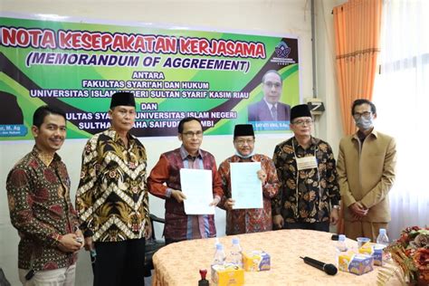 Penandatanganan MoA Fakultas Syariah Dan Hukum UIN Suska Riau Dan