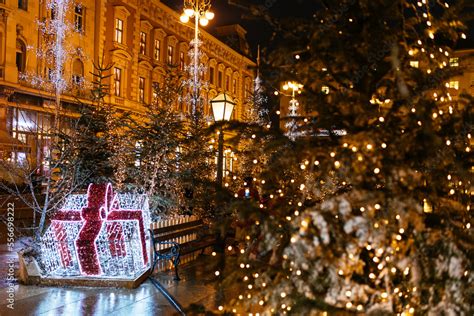 Christmas market at night in Zagreb. Part of Advent in Zagreb, most ...