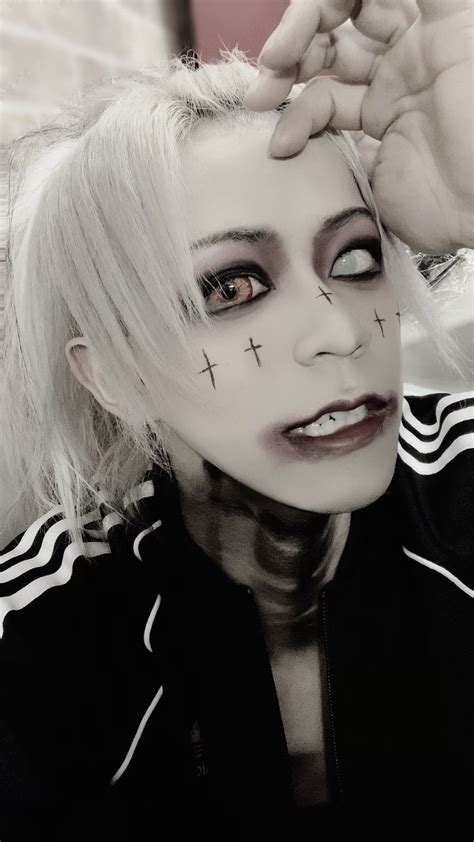 Visual Kei Halloween Face Makeup