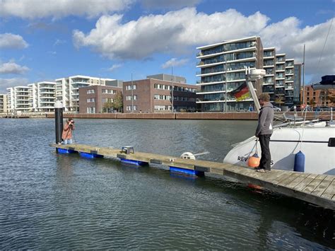 Logbuch Bremerhaven Videof Hrungen Vanessa Wilke C Mailin Knoke