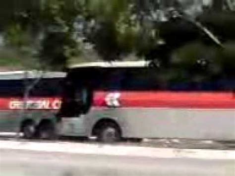 Retirada Del Autobus CRISTOBAL COLON YouTube