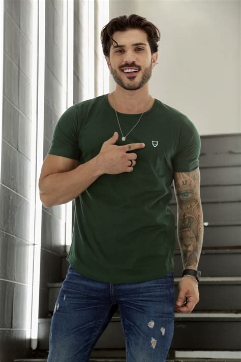 Camiseta B Sica Premium Long Volk Culture Verde Harpia Moda