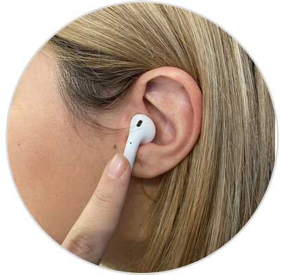 Cómo subir y bajar volumen en airpods