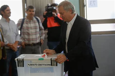 José Antonio Kast tras votar en el plebiscito 2023 evita referirse al