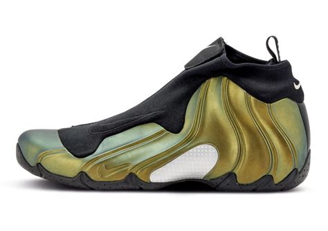 La Nike Air Flightposite One Metallic Gold Rééditée Le Site De La Sneaker