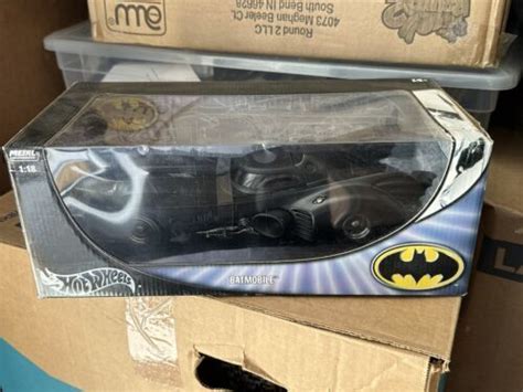 Batmobile Batman Hot Wheels Elite Michael Keaton Tim Burton Movie New