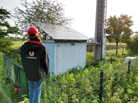 Sonnenkraft Im Netz F R Energiebedarf Von Welt Umrundungen Mit Dem