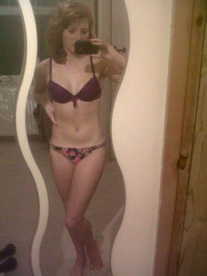 The Mirror Is Curvy She Is Petite Porn Pic