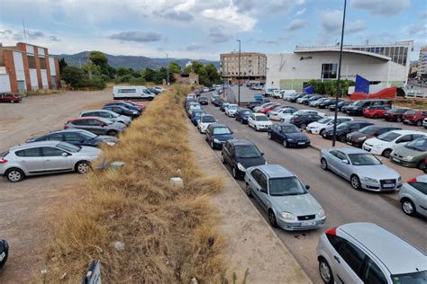 C Mo Sacar Los Coches Del Centro De Castell Dos Nuevos Parkings En La