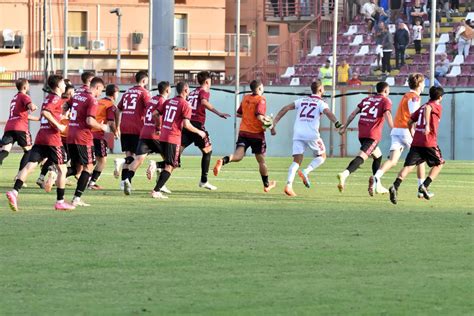 Sant Agata Reggio Calabria Le Formazioni Ufficiali Tifo Reggina