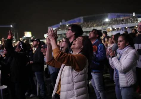 Juan Luis Guerra en Perú 2022 una noche de romanticismo y nostalgia