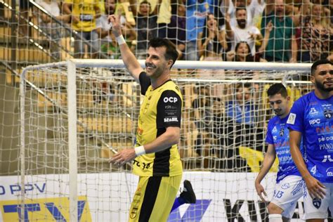 Jaragu Futsal Goleia O Foz Cataratas Em Sua Primeira Vit Ria Na Liga