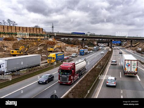 Autobahnkreuz Duisburg Kaiserberg Kompletter Um Und Neubau Des