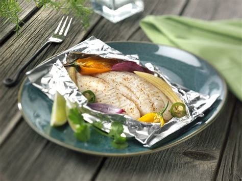 How To Cook Fish In Foil Packets In The Oven