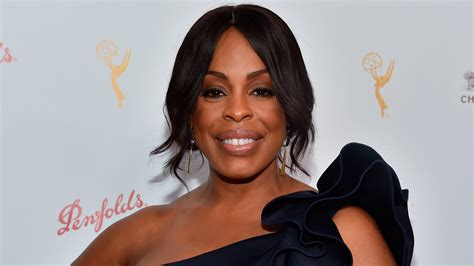 Niecy Nash Makes Wants To Guest Star On American Crime Masters Of Sex Variety