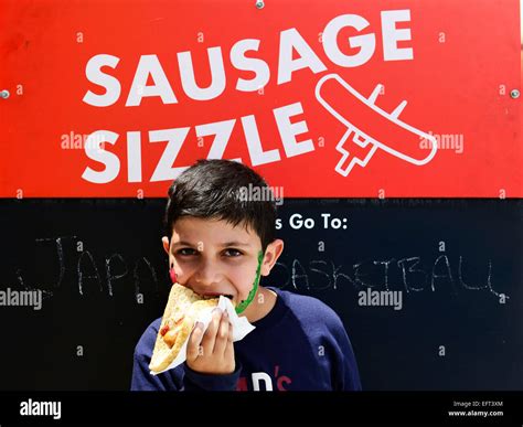 Sausage sizzle fundraiser in Australia Stock Photo - Alamy