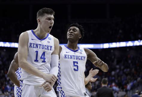 Tyler Herro: Stats, Salary, Height, Girlfriend, Injury, Contract ...