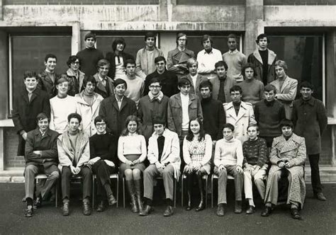 Photo De Classe 1ere De 1971 Lycée Henri Martin Copains Davant