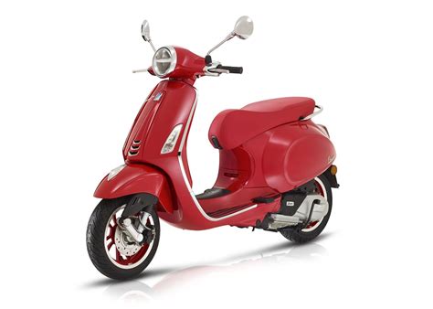 Motorrad Vergleich Vespa Primavera I E V Vs Vespa Primavera