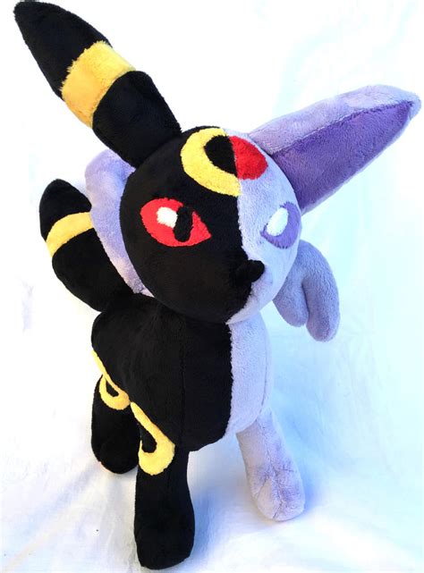 Espeon/Umbreon Fusion Plush by LovingMissMuse on DeviantArt