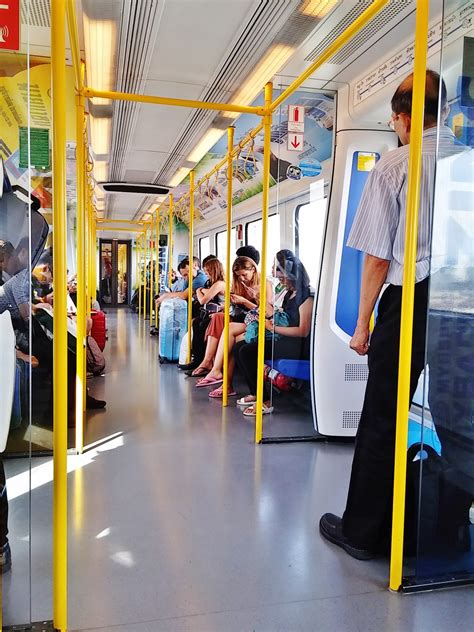 Bangkok Airport Rail Link - Getting from Central Bangkok to