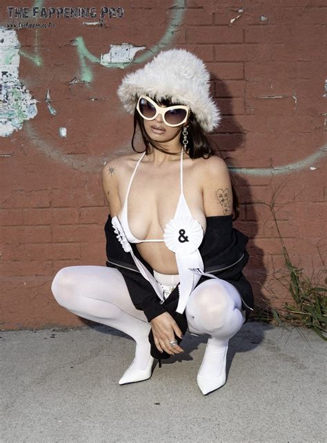 Rebecca Black Exposed Tits For Salvation Album 2025 5 Photos The Fappening