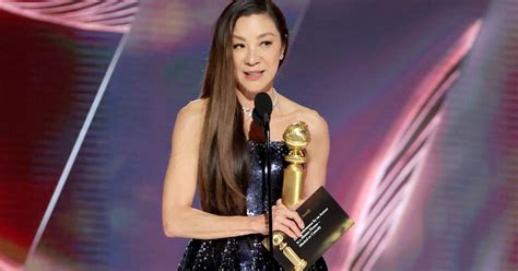 Michelle Yeoh Addresses Iconic Golden Globes Speech Moment – Every Day ...