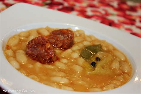 Potaje De Jud As Blancas Con Chorizo Azafranes Y Canelas