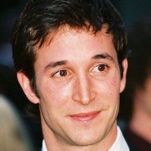 Noah Wyle - Age, Family, Bio | Famous Birthdays