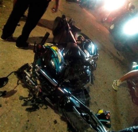 Motociclista falleció en Bogotá al estrellarse con un camión