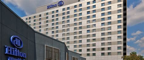 Dusseldorf Hotels near Old Town - Hilton Dusseldorf Hotel