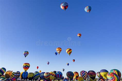 Hermoso Paisaje De Muchos Globos En La Fiesta De Globos En Albuquerque