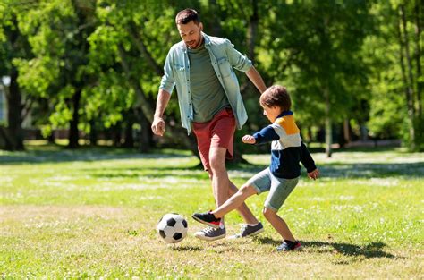 Quels sont les bienfaits du football pour la santé Feminicare le