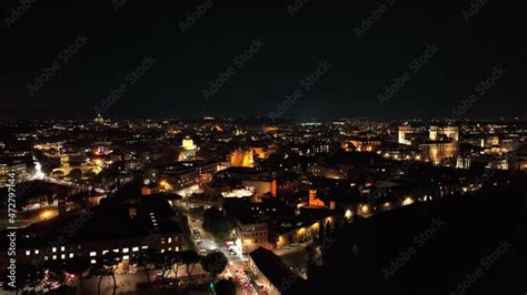 Roma Di Notte Colosseo Circo Massimo E Colle Del Palatino