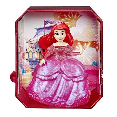 Hasbro Disney Princesses Poupee Princesse Disney Capsule Myst Re De