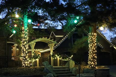 Christmas Light Installation Tips - Desert Vista Holiday Lights