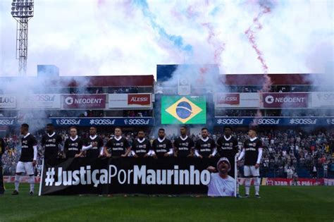 Paraná Clube presta homenagem para presidente de organizada morto