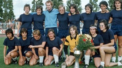 50 Jahre Frauenfußball Im Dfb Die Meilensteine Ndrde Sport Fußball