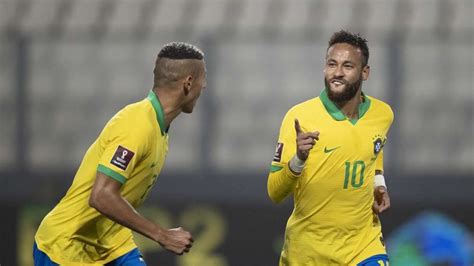 Brasil vence Peru três gols de Neymar Folha MS