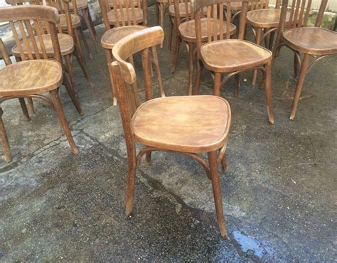 Lot 60 Chaises Bistrot Type Baumann Thonet