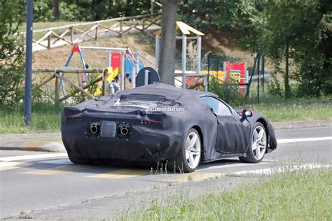 Ferrari Sf Replacement Spied With Rear Light Bar Autoevolution