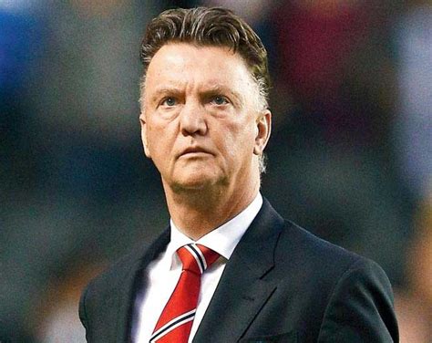 EPL: Louis Van Gaal defends tactics after Man United lose