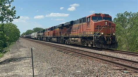 Sunday Afternoon Railfanning On The BNSF Emporia Sub Ft Rare Executive